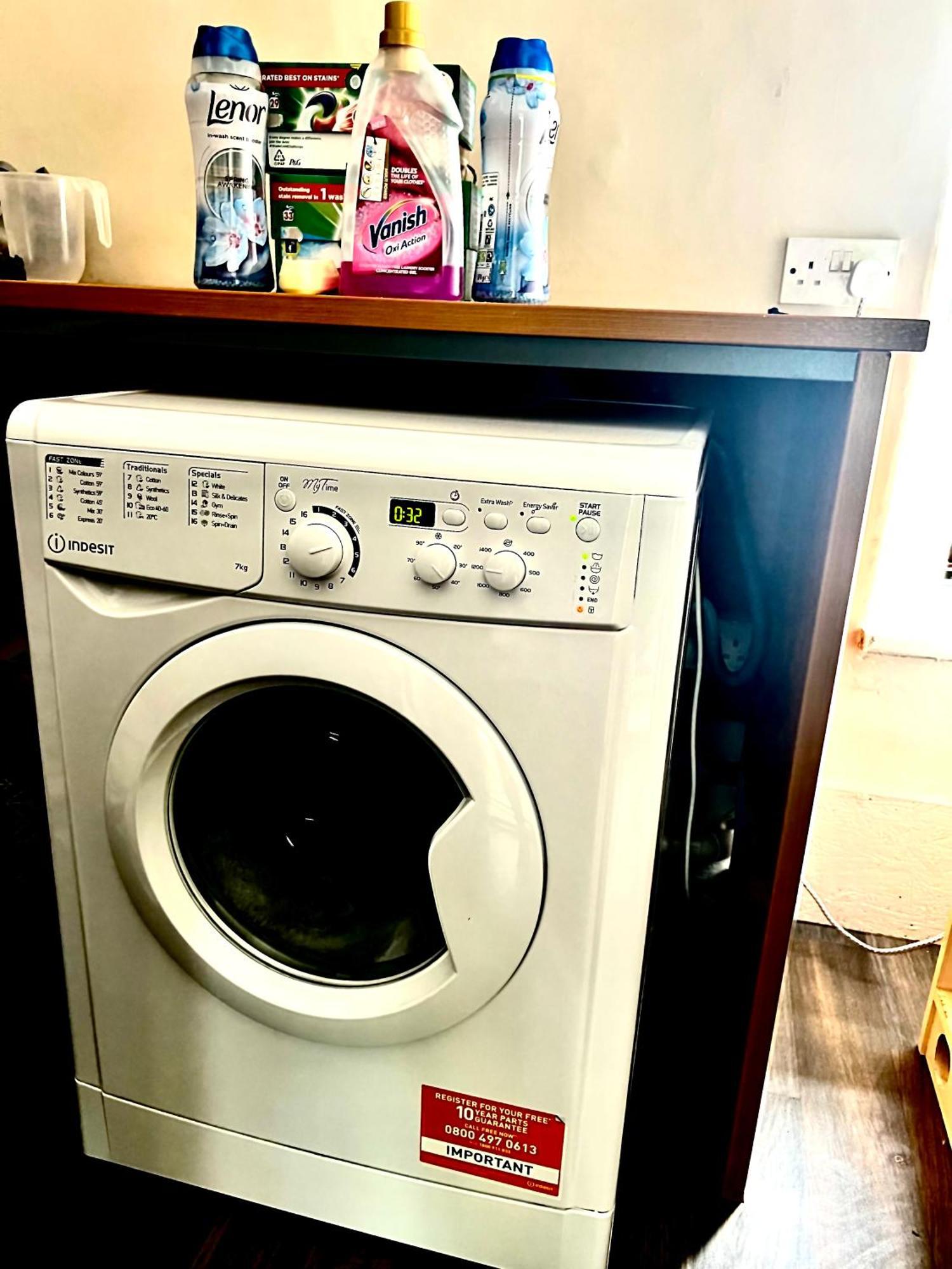 The Coach House Inn Moycullen 外观 照片